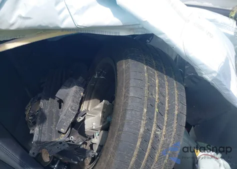 2015 Infiniti Q50 из США, поврежденный, VIN JN1BV7AP1FM355889